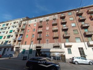 2 LOCALI PRESSI PALAZZO REGIONE
