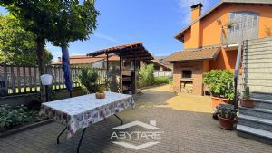 Casa semindipendente in vendita in Borgata Brassi