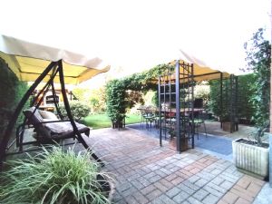 BILIVELLO CON GIARDINI PRIVATI E BOX AUTO