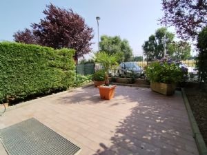 BILIVELLO CON GIARDINI PRIVATI E BOX AUTO