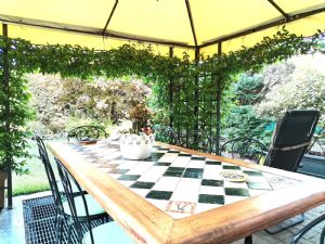 BILIVELLO CON GIARDINI PRIVATI E BOX AUTO