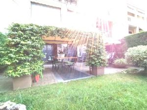 BILIVELLO CON GIARDINI PRIVATI E BOX AUTO