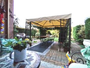 BILIVELLO CON GIARDINI PRIVATI E BOX AUTO
