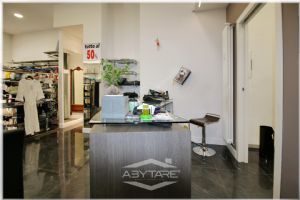 Locale commerciale in affitto totalmente ristrutturato