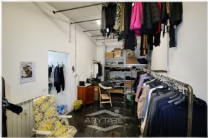 Locale commerciale in affitto totalmente ristrutturato