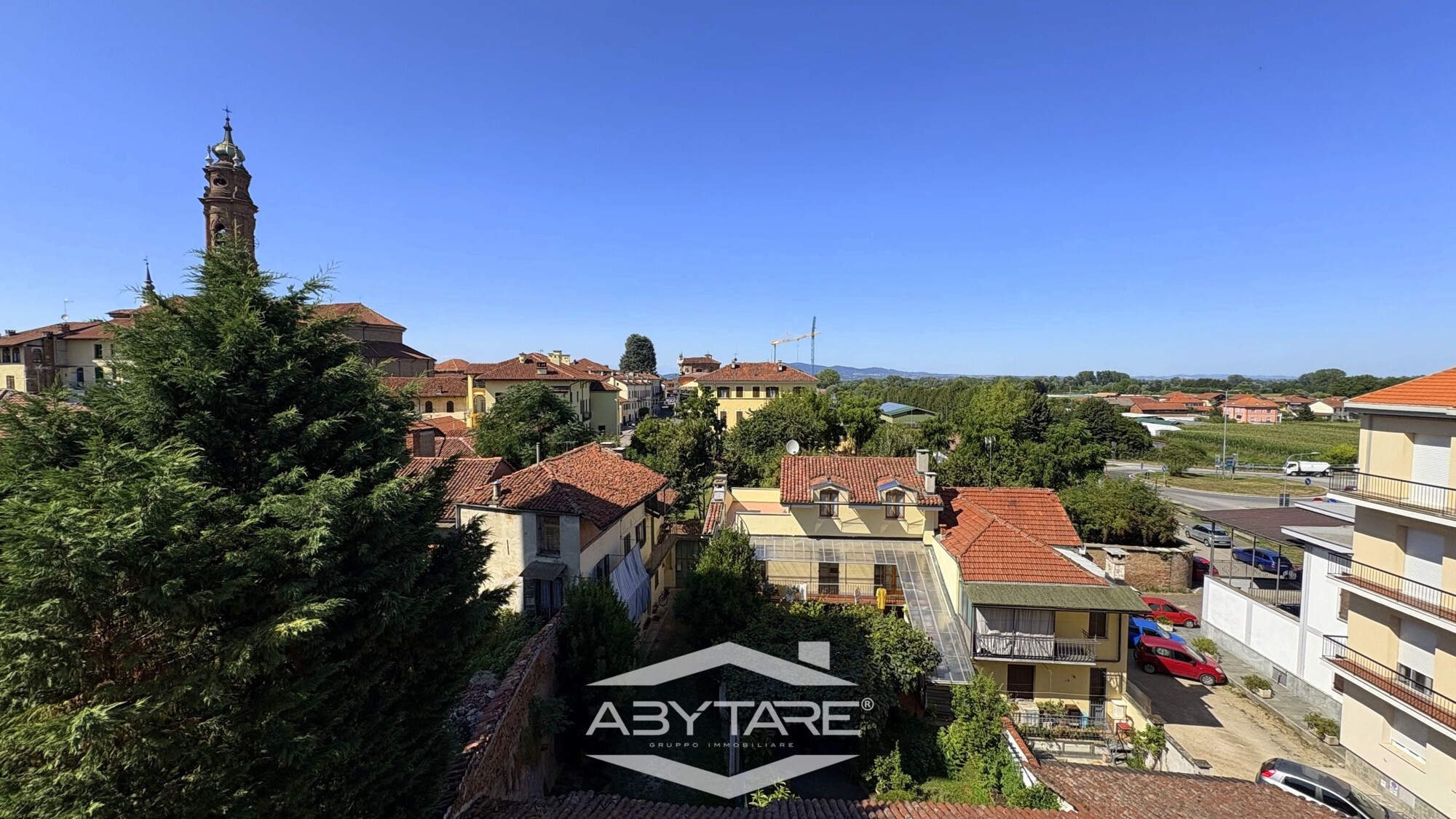 Trilocale panoramico in vendita a Carignano