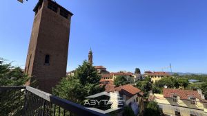 Trilocale panoramico in vendita a Carignano