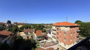 Trilocale panoramico in vendita a Carignano