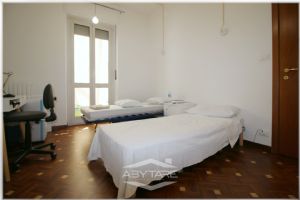 2 locali affittasi Torino via Poirino 6