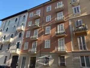 TRILOCALE BUONO STATO
