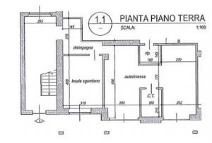 Prestigioso appartamento in villa – 230 mq con giardino, taverna e garage