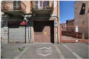 Box auto con ponte sollevatore – Fronte Giardini Montanaro!