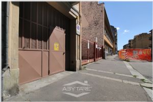 Box auto con ponte sollevatore – Fronte Giardini Montanaro!