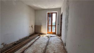 Madonna di Viatosto cascina da ristrutturare