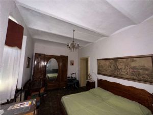 NORD CASA BIFAMILIARE INDIPENDENTE CON AMPIO GIARDINO
