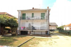 BEINASCO CENTRO APPARTAMENTO IN BIFAMILIARE