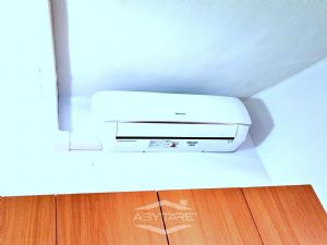TRILOCALE CON VOLENDO BOX AUTO