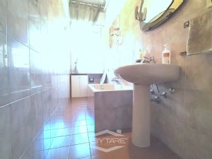 TRILOCALE CON VOLENDO BOX AUTO