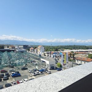 Via Reiss Romoli 81