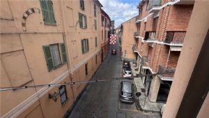 CENTRO STORICO 100 MQ RISTRUTTURATO