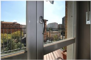Torino Piazza Guala – 4 locali ristrutturato con doppi servizi e balconi luminosi