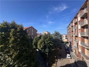 AMPIO APPARTAMENTO DI RAPPRESENTANZA – FRAZIONABILE