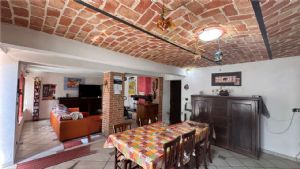ROCCHETTA TANARO-RISTRUTTURATO ARREDATO