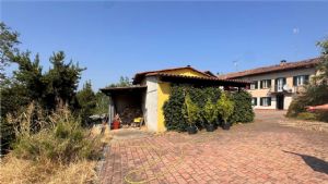 ROCCHETTA TANARO-RISTRUTTURATO ARREDATO