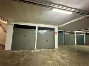 QUADRILOCALE LUMINOSO