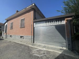 Casa indipendente Vendita Moncalieri Via Pastrengo
