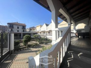 Casa indipendente Vendita Moncalieri Via Pastrengo