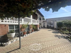 Casa indipendente Vendita Moncalieri Via Pastrengo