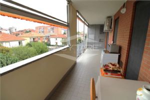 COLLEGNO IN VENDITA QUADRILOCALE CON BOX AUTO