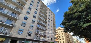 5 locali libero subito - Piazza Montanari