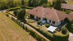 Villa indipendente a pochi minuti dalla città