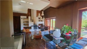 Villa indipendente a pochi minuti dalla città
