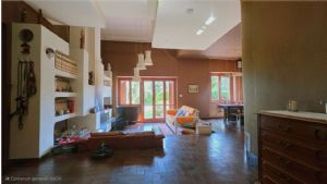 Villa indipendente a pochi minuti dalla città