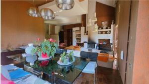 Villa indipendente a pochi minuti dalla città