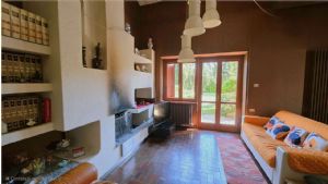 Villa indipendente a pochi minuti dalla città