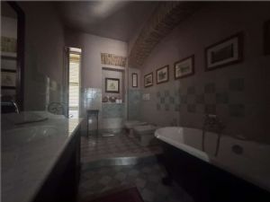 Eleganza storica nel cuore di Asti – Ampio appartamento in palazzo settecentesco