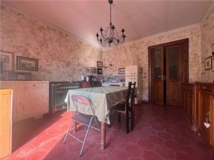 Eleganza storica nel cuore di Asti – Ampio appartamento in palazzo settecentesco