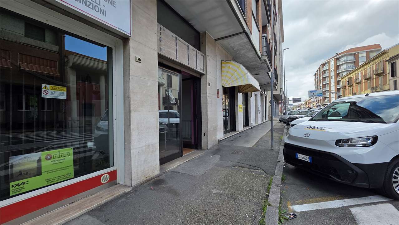 Descrizione locale commerciale – 38 mq