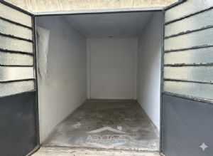 Box auto in vendita Via Ponchielli Nichelino