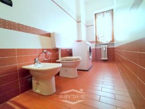 TRILOCALE RISTRUTTURATO CON SOFFITTA E CANTINA