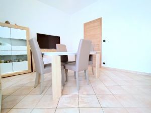 TRILOCALE RISTRUTTURATO CON SOFFITTA E CANTINA