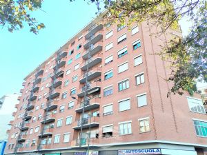 TRILOCALE RISTRUTTURATO CON SOFFITTA E CANTINA