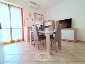 TRILOCALE RISTRUTTURATO CON SOFFITTA E CANTINA