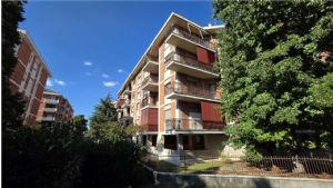 NORD SIGNORILE 6 LOCALI CON POSSIBILITA' BOX