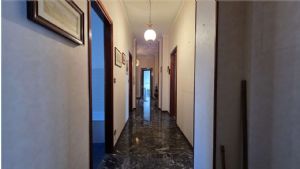 NORD SIGNORILE 6 LOCALI CON POSSIBILITA' BOX