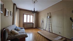 NORD SIGNORILE 6 LOCALI CON POSSIBILITA' BOX